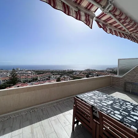 Apartment New Deluxe Stunned Seaview 2 Bed