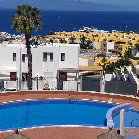 Daire New Deluxe Stunned Seaview 2 Bed *