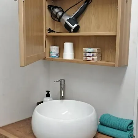 Daire New Deluxe Stunned Seaview 2 Bed *